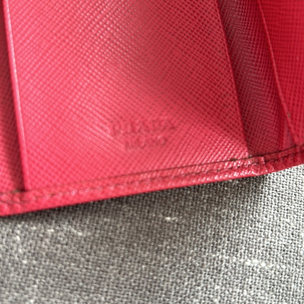 Prada Saffiano Leather Keycase - Picture 10 of 11